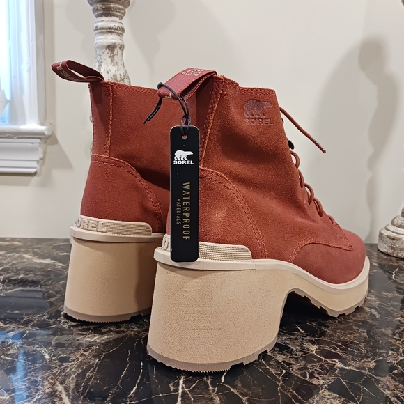 Sorel Hi-Line Heel Lace Waterproof Boots Size 10 for Women - Picture 9 of 13